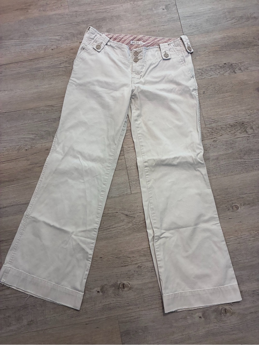 VYG Y2K Abercrombie & Fitch Low Rise Utility Flare Chino Pants in Light Tan